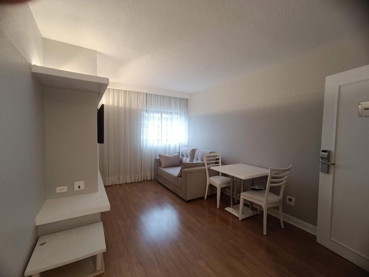 Apto-Flat Excelente Localizacao Centro-Batel - Somente Familiares Curitiba Luaran gambar