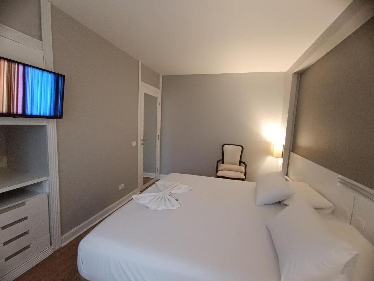 Apto-Flat Excelente Localizacao Centro-Batel - Somente Familiares Curitiba Luaran gambar